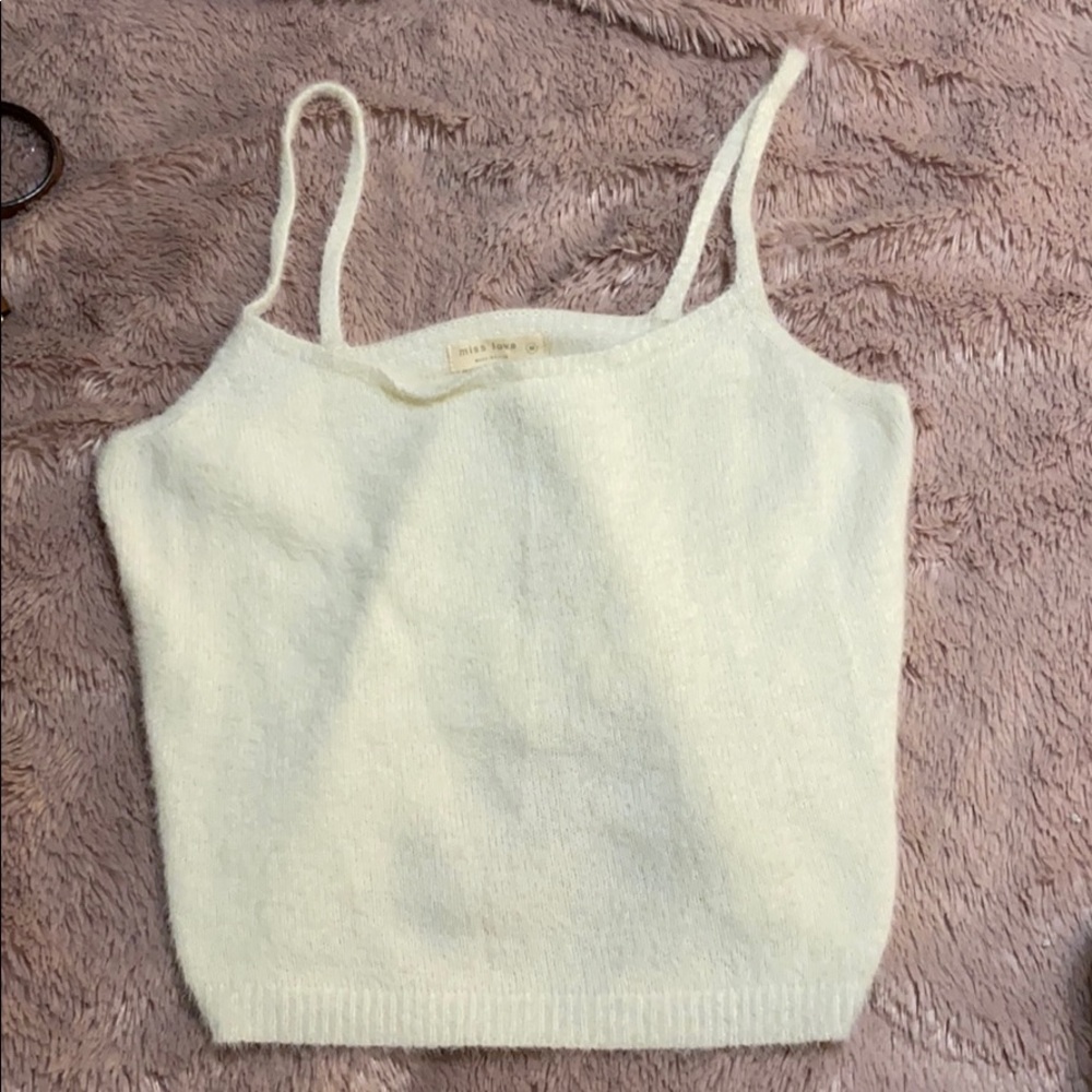White crop tank top